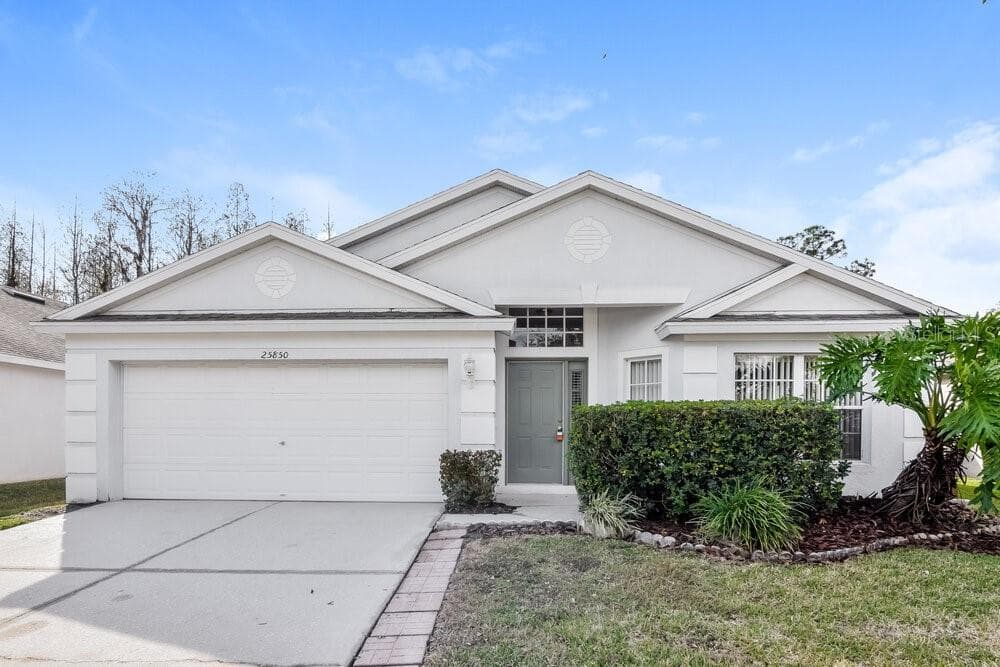 25850 COMMENDABLE LOOP WESLEY CHAPEL, FL 33544