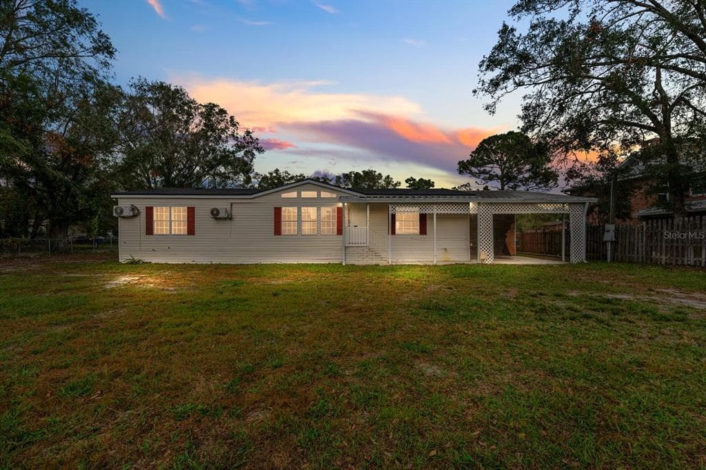 8039 S MEADOWVIEW CIRCLE TAMPA, FL 33625