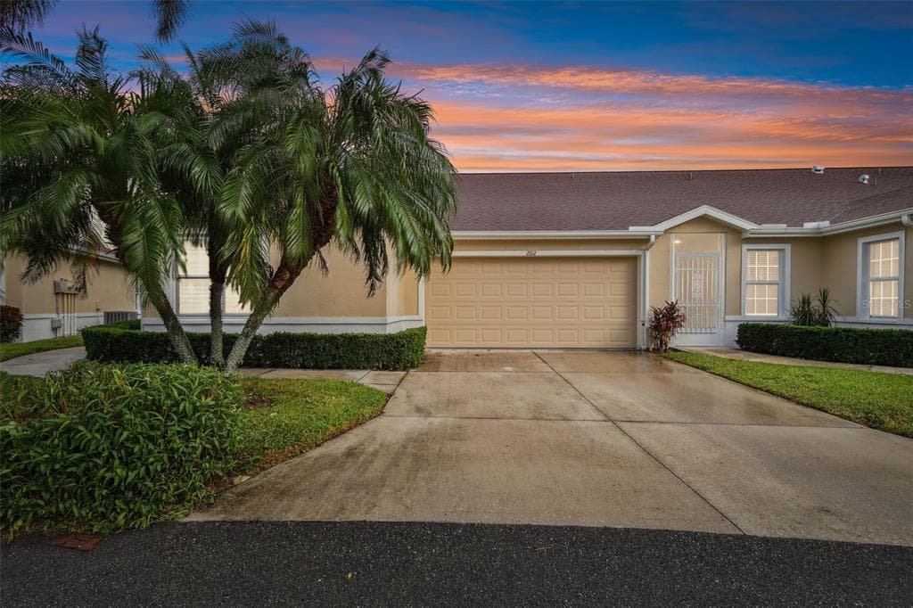 2612 EDGEWATER COURT PALMETTO, FL 34221