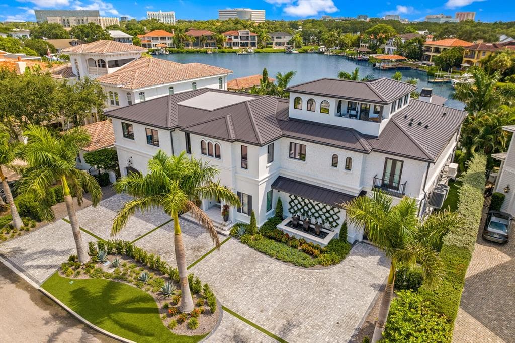36 W SPANISH MAIN STREET TAMPA, FL 33609
