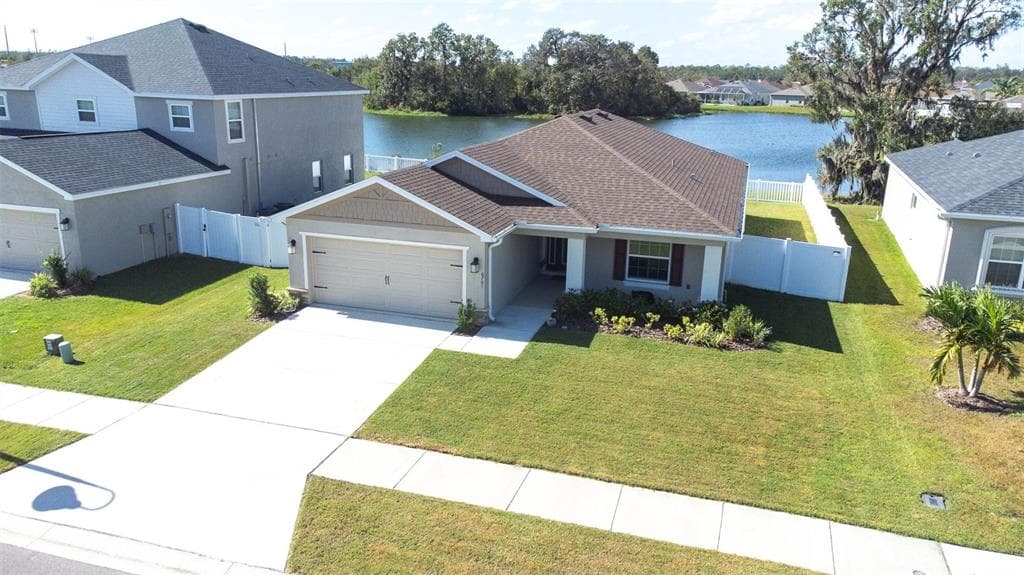 6701 ABBYWOOD LANE ZEPHYRHILLS, FL 33541
