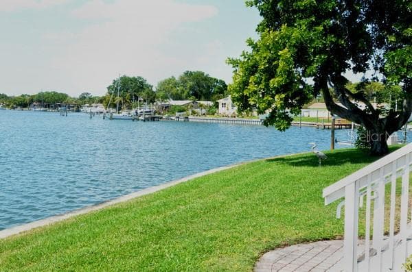 5003 STARFISH DRIVE SE UNIT A ST PETERSBURG, FL 33705