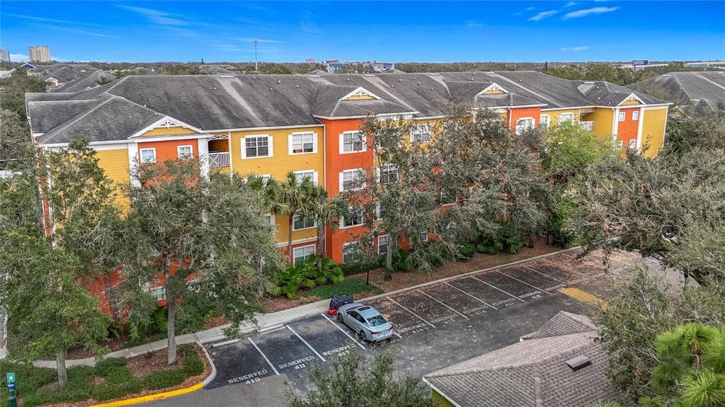 4207 S DALE MABRY HIGHWAY UNIT 6105 TAMPA, FL 33611