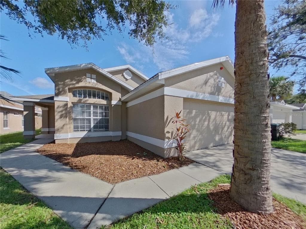 2114 BRIDGEVIEW CIRCLE ORLANDO, FL 32824