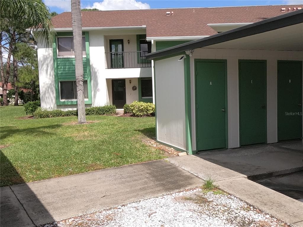 2555 ROYAL PINES CIRCLE UNIT A CLEARWATER, FL 33763