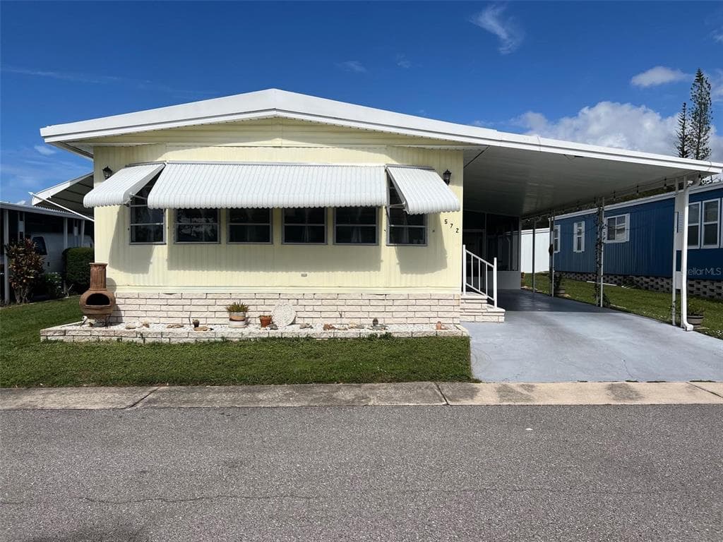 29250 US HIGHWAY 19 N UNIT 572 CLEARWATER, FL 33761