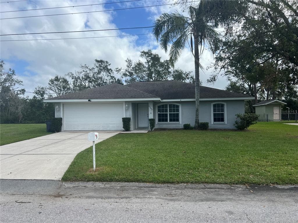 5302 SIERRA LAKELAND, FL 33813