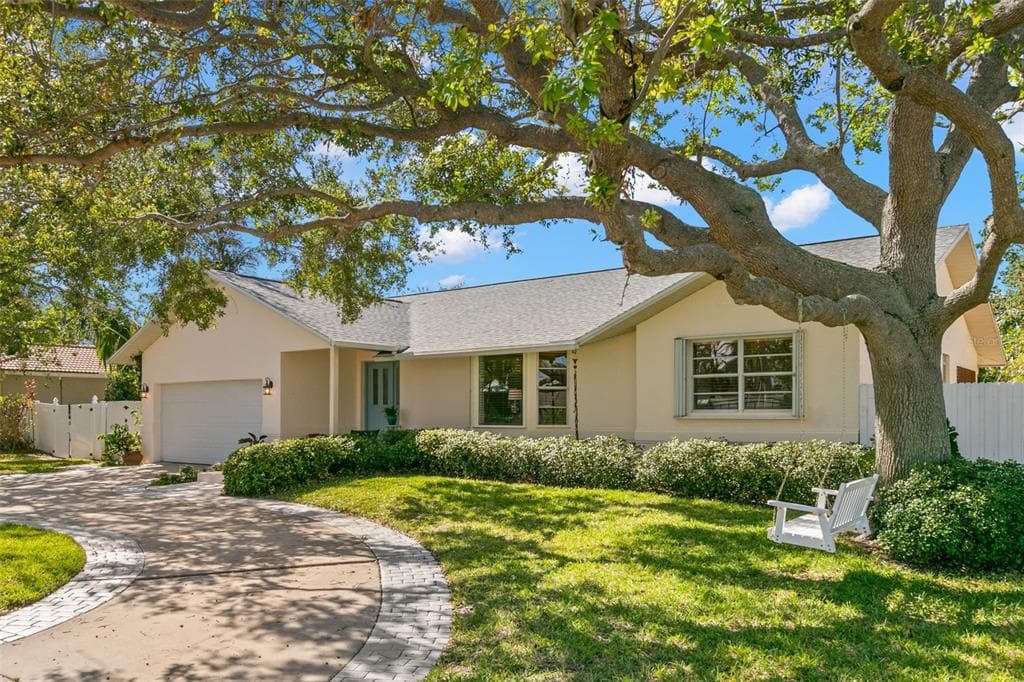 308 6TH AVENUE N TIERRA VERDE, FL 33715