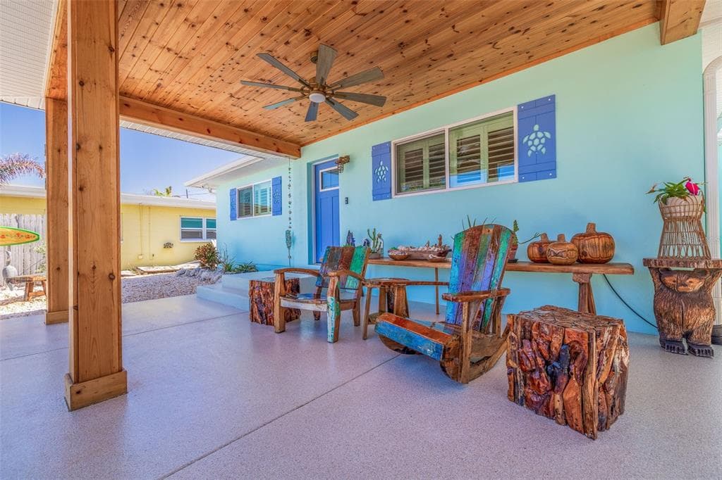 638 70TH AVENUE ST PETE BEACH, FL 33706