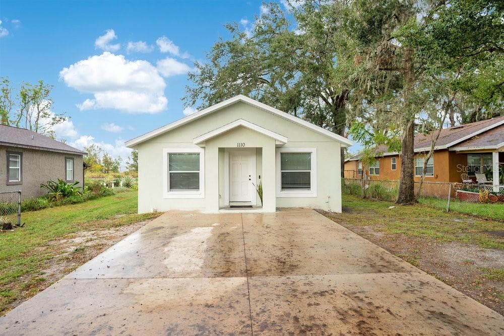 1110 W MADISON STREET PLANT CITY, FL 33563