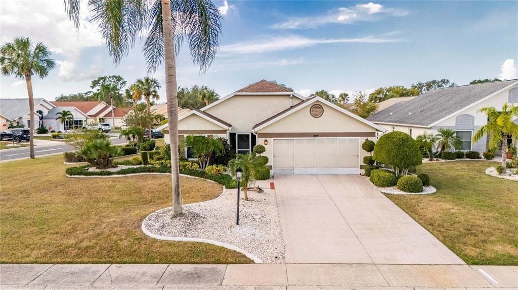 1812 E DEL WEBB BOULEVARD SUN CITY CENTER, FL 33573