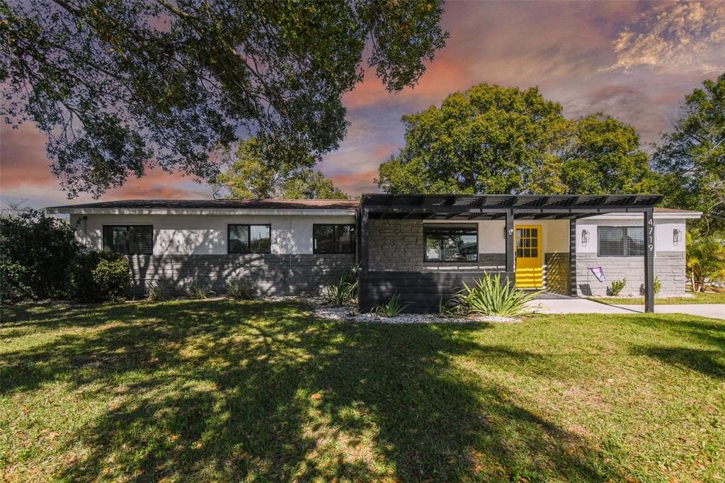 4719 W FAIRVIEW HEIGHTS
