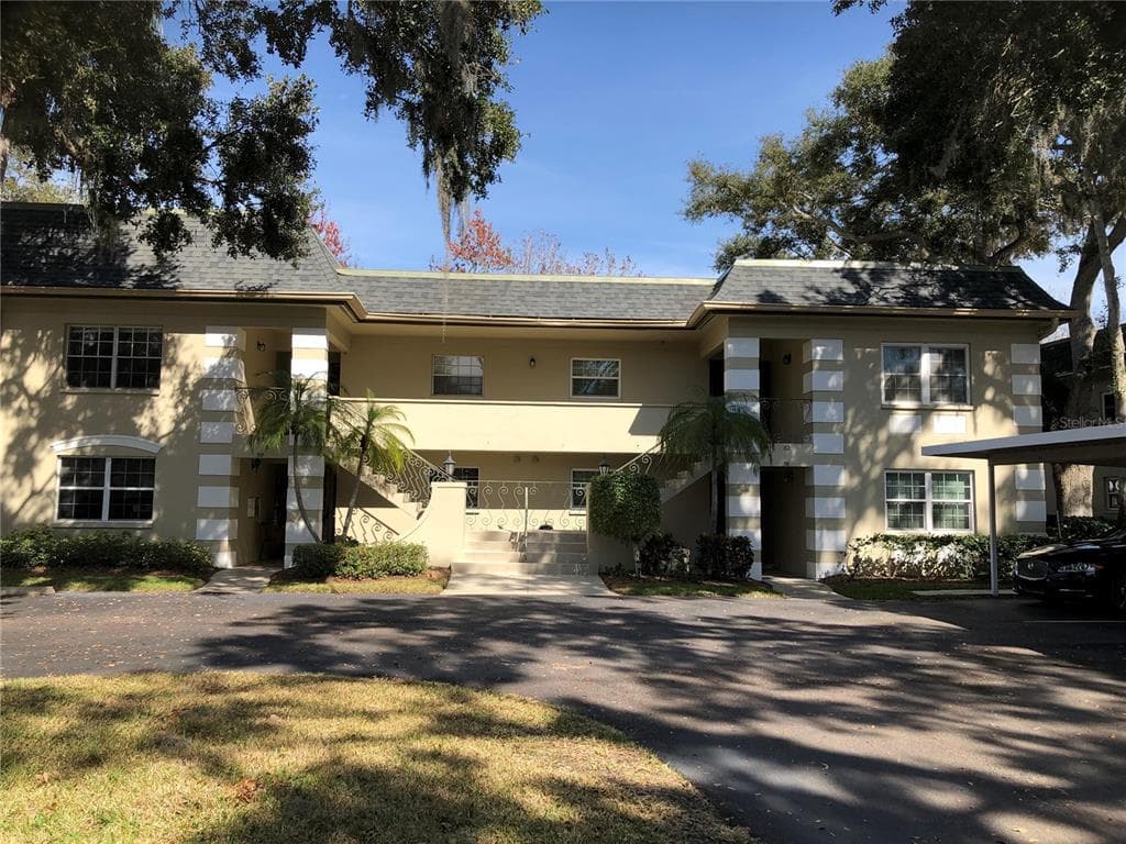 62 COUNTRY CLUB DRIVE UNIT 62 LARGO, FL 33771