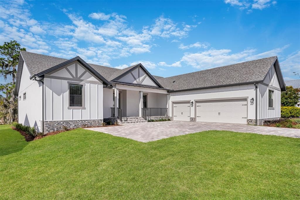 6773 SUMMIT VIEW DRIVE BROOKSVILLE, FL 34601