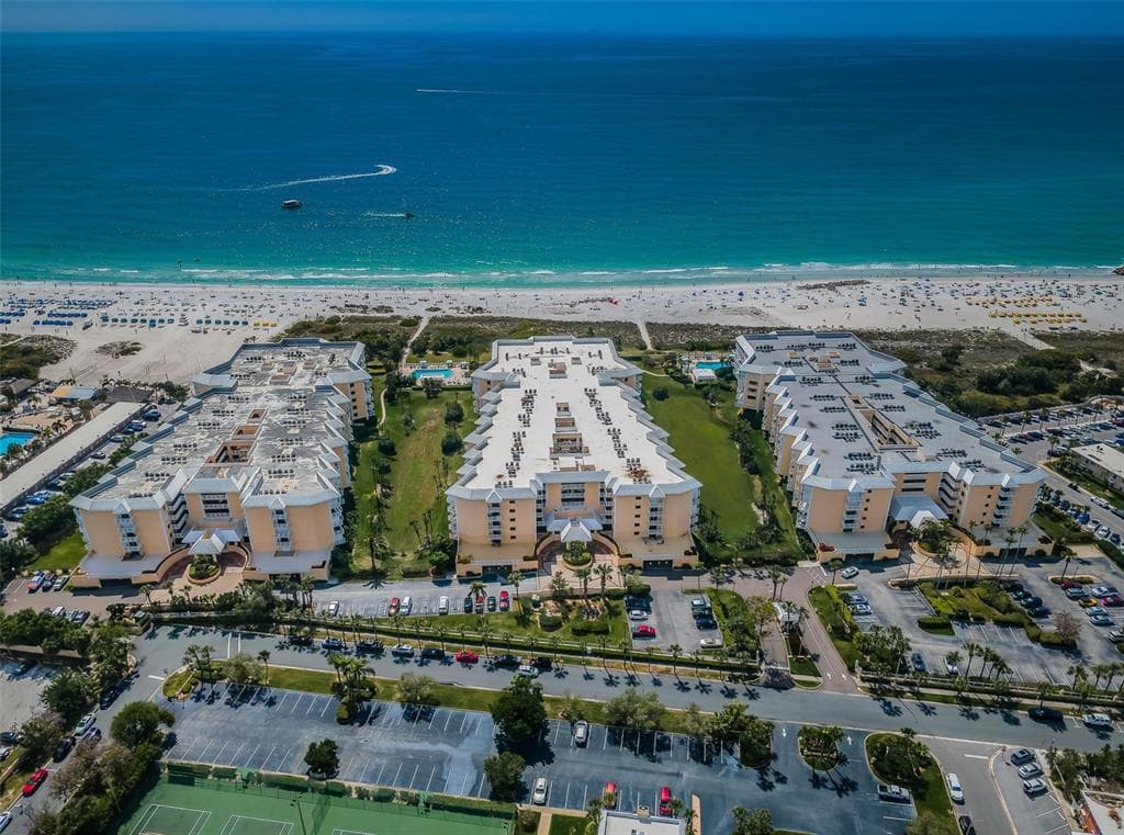 6600 SUNSET WAY UNIT 303 ST PETE BEACH, FL 33706