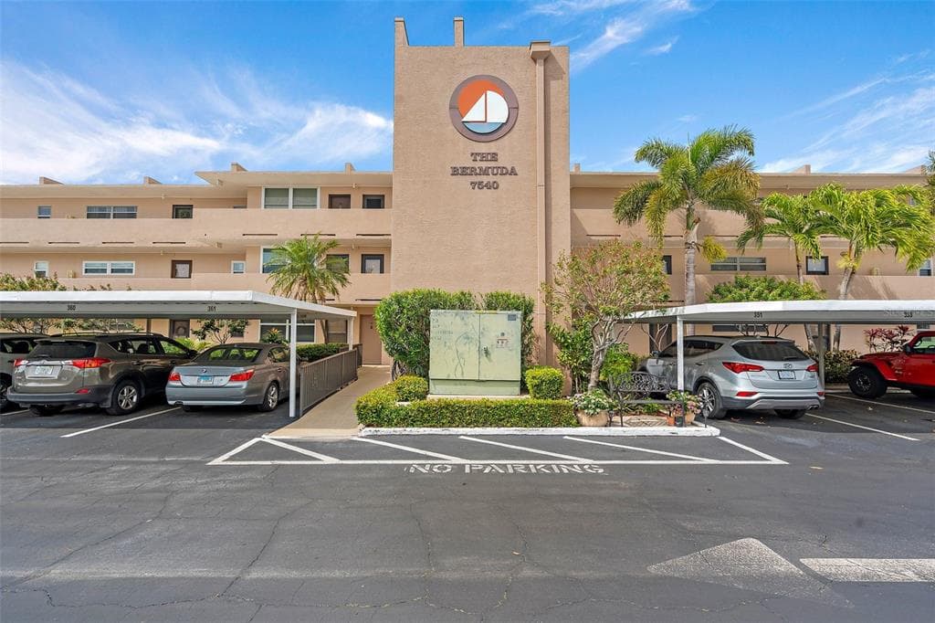 7540 BAY ISLAND DRIVE S UNIT 258 SOUTH PASADENA, FL 33707