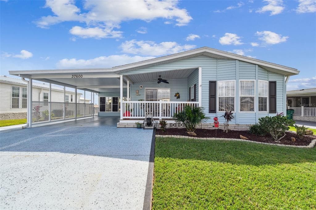 37600 GILL AVENUE ZEPHYRHILLS, FL 33541