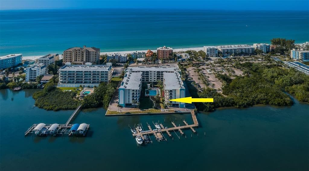 19531 GULF BOULEVARD UNIT 301 INDIAN SHORES, FL 33785