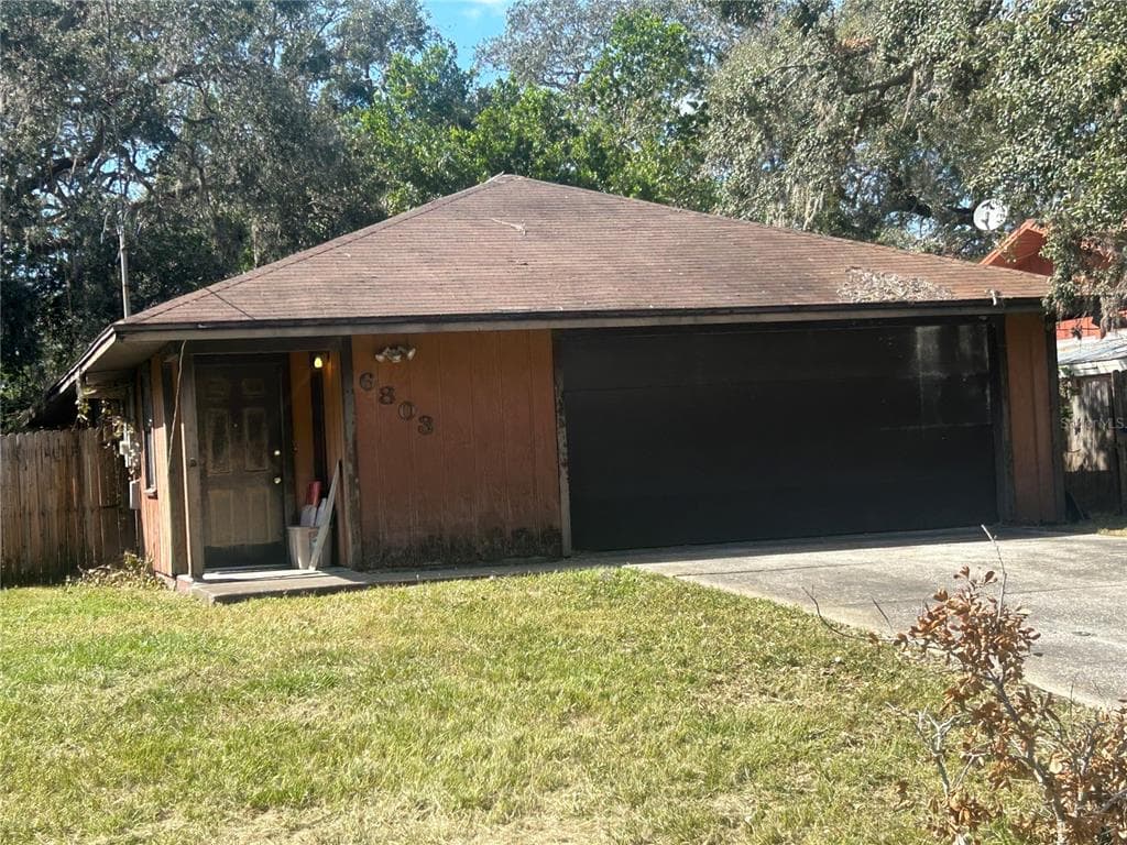 6803 S ENGLEWOOD AVENUE TAMPA, FL 33611