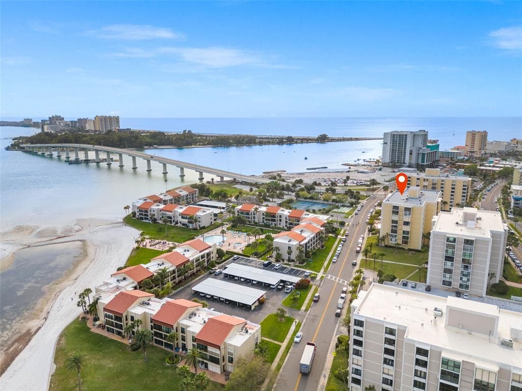 830 S GULFVIEW BOULEVARD UNIT 804 CLEARWATER BEACH, FL 33767