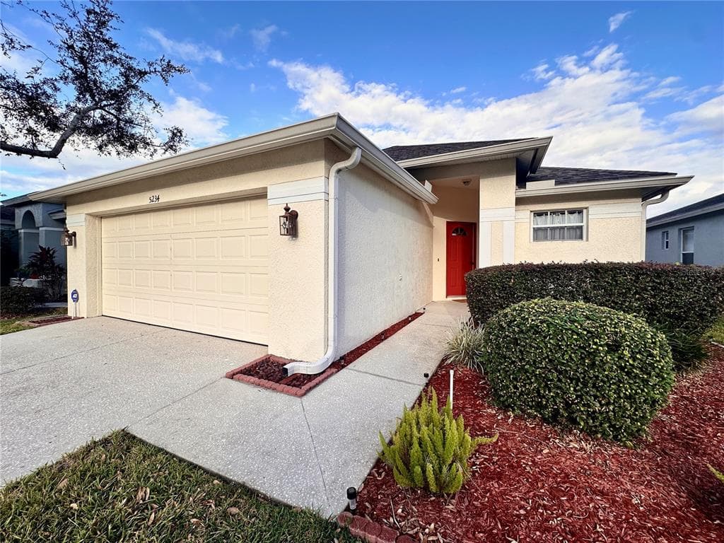 5234 GATO DEL SOL CIRCLE WESLEY CHAPEL, FL 33544
