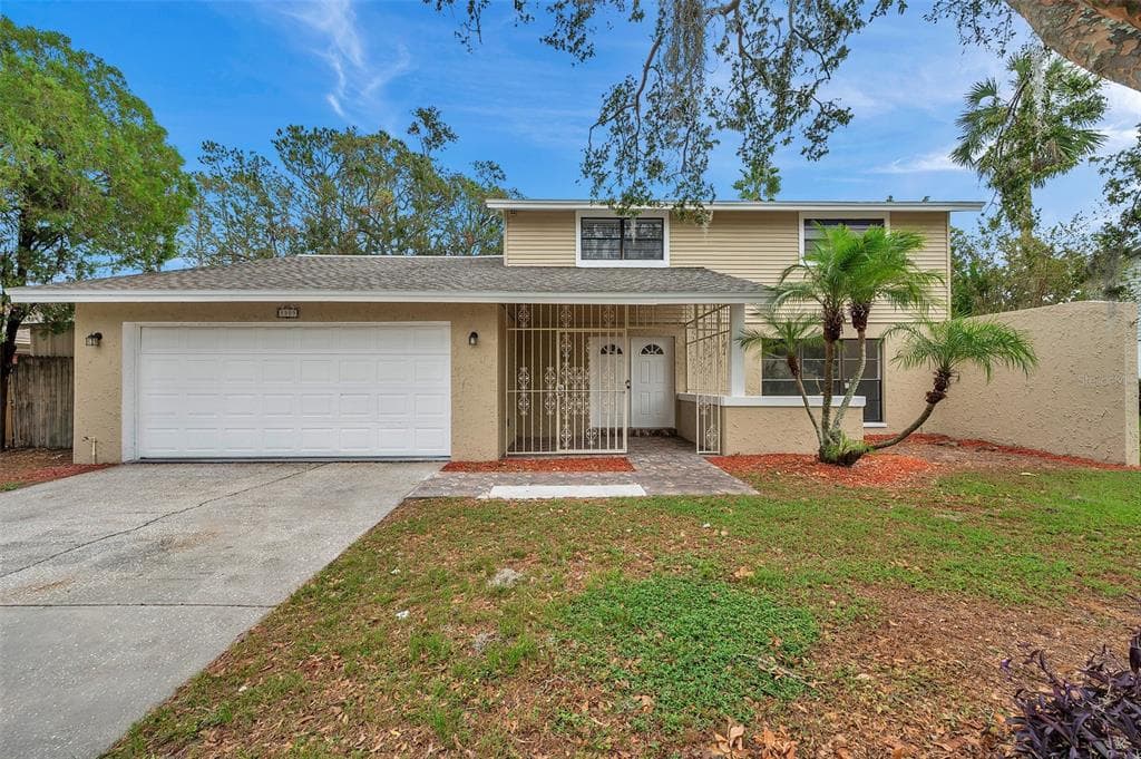 8309 LA SERENA DRIVE TAMPA, FL 33614