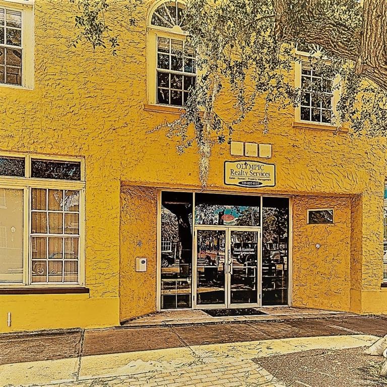 100 S PINELLAS AVENUE UNIT 100 TARPON SPRINGS, FL 34689