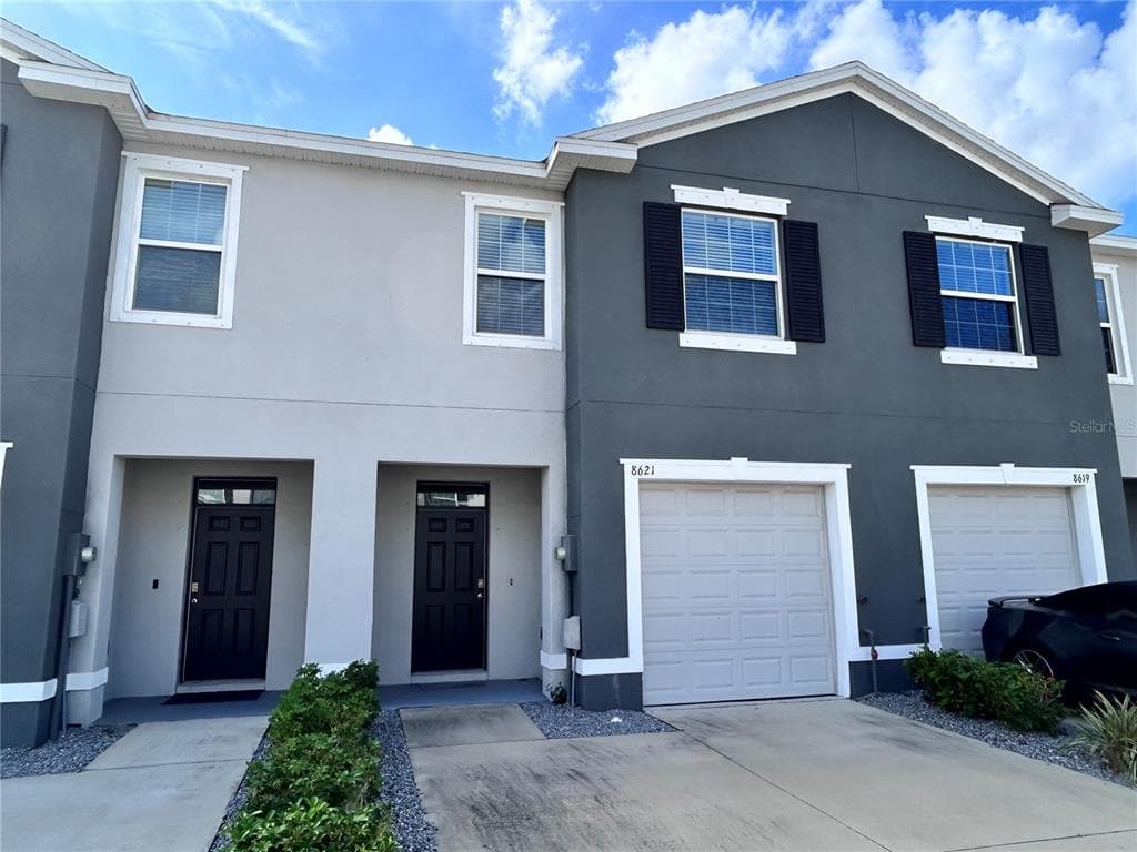 8621 FALLING BLUE PLACE RIVERVIEW, FL 33578