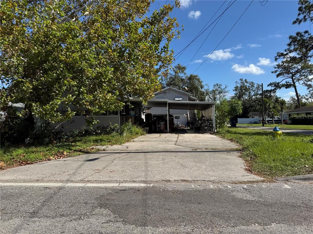 6809 N BOULEVARD TAMPA, FL 33604