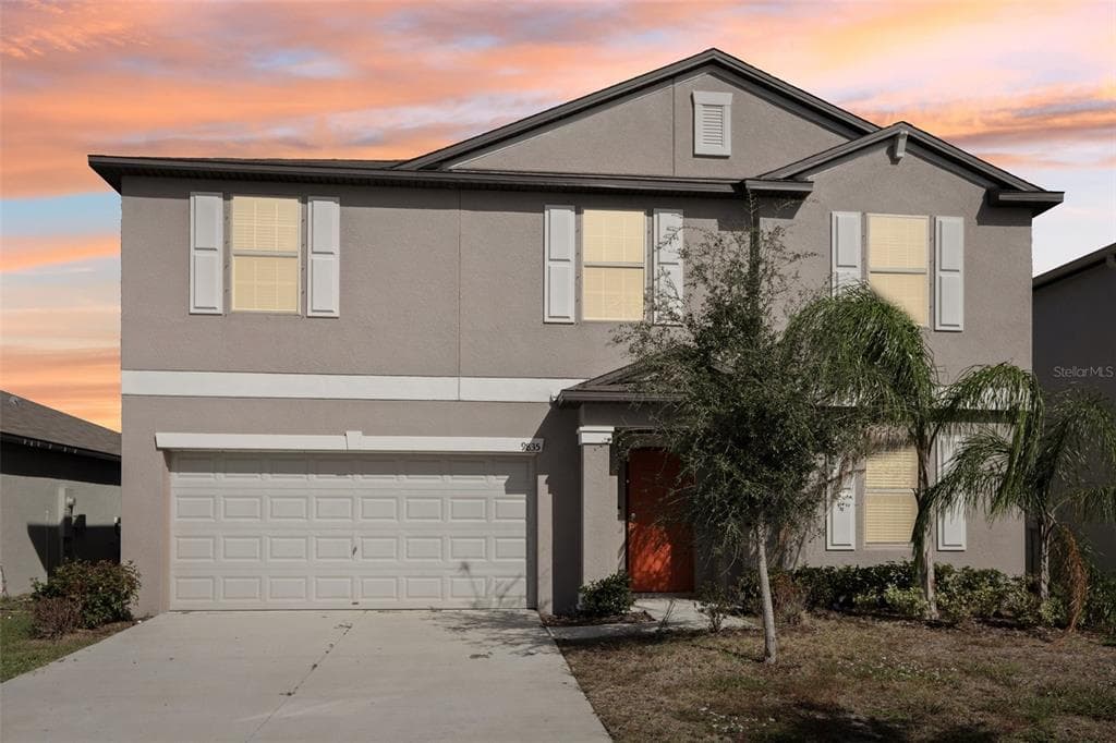 9835 LEMON DROP LOOP SUN CITY CENTER, FL 33573