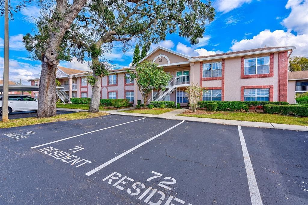 4920 MYRTLE OAK DRIVE UNIT 26 NEW PORT RICHEY, FL 34653