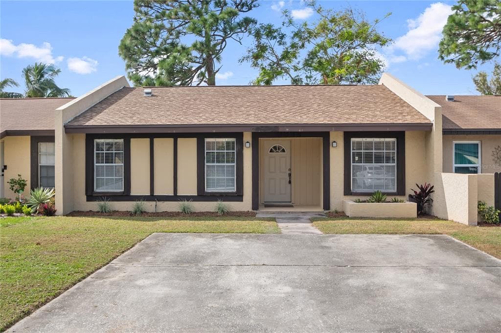 9896 88TH STREET SEMINOLE, FL 33777