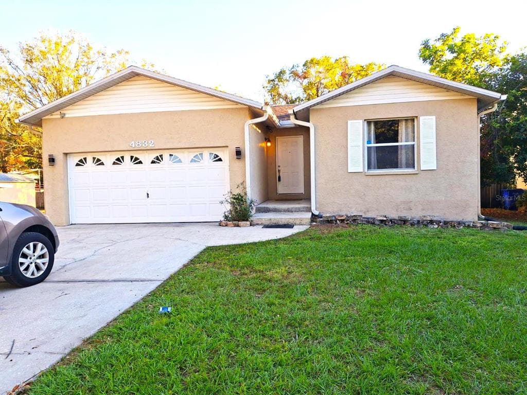 4832 164TH AVENUE N CLEARWATER, FL 33762