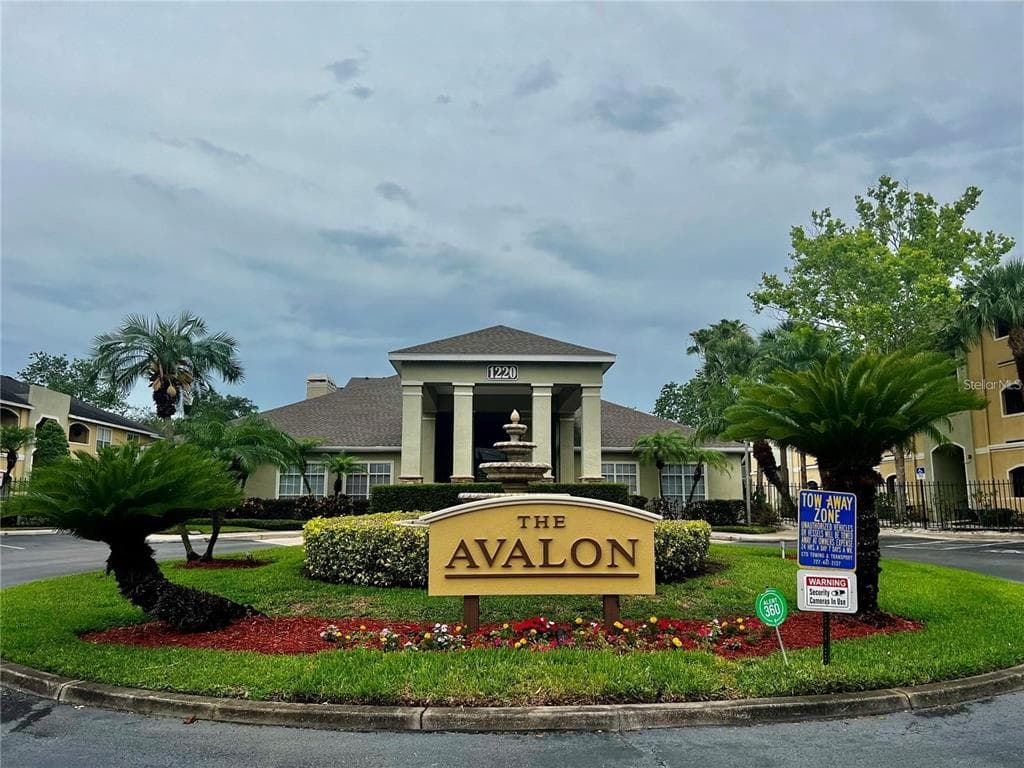 1228 S MISSOURI AVENUE UNIT 609 CLEARWATER, FL 33756