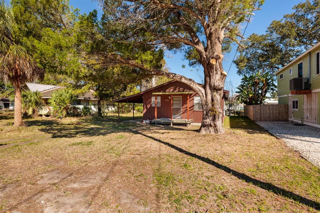 7176 WESTWIND STREET WEEKI WACHEE, FL 34607