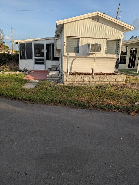 10315 Cortez Rd W 64-5 BRADENTON, FL 34210