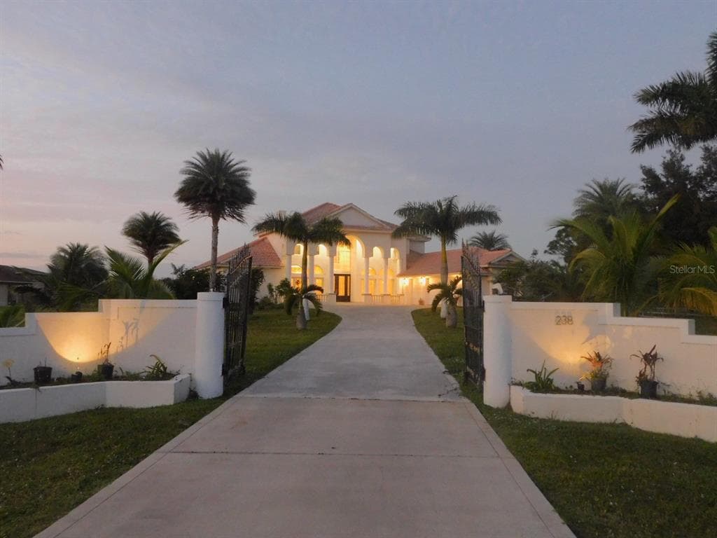 238 DEER RUN ROAD PALM BAY, FL 32909