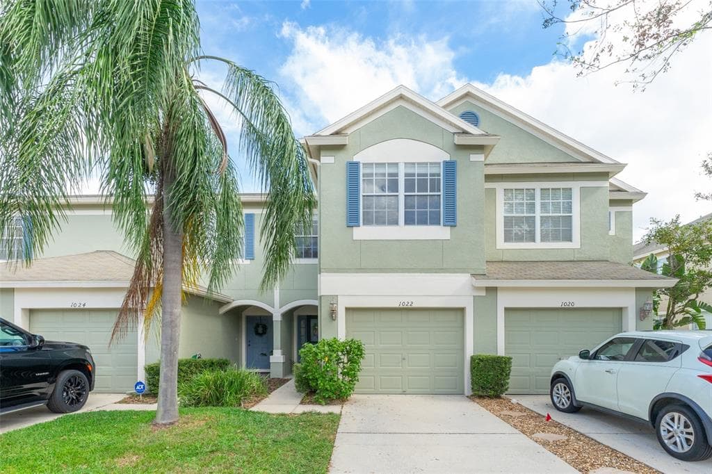 1022 VISTA CAY COURT BRANDON, FL 33511