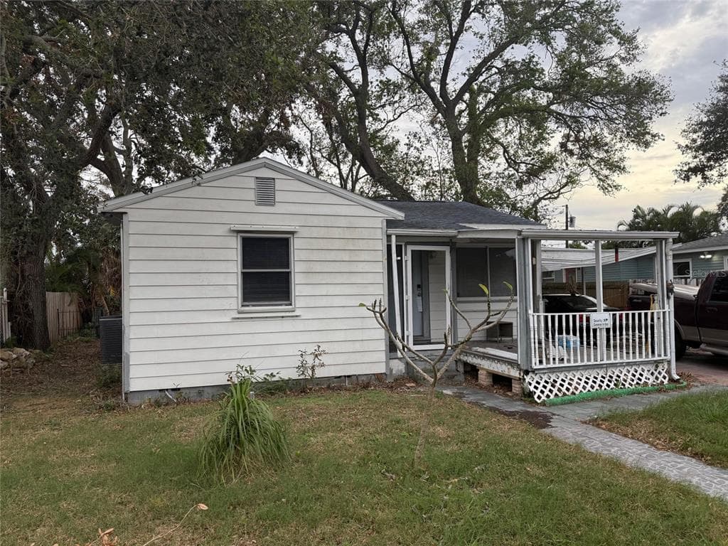 770 59TH AVENUE NE ST PETERSBURG, FL 33703
