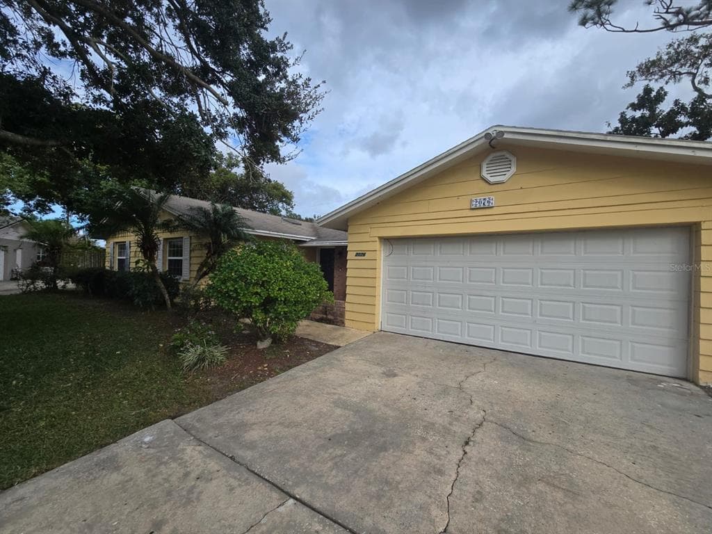 2076 LEANNE COURT WINTER PARK, FL 32792