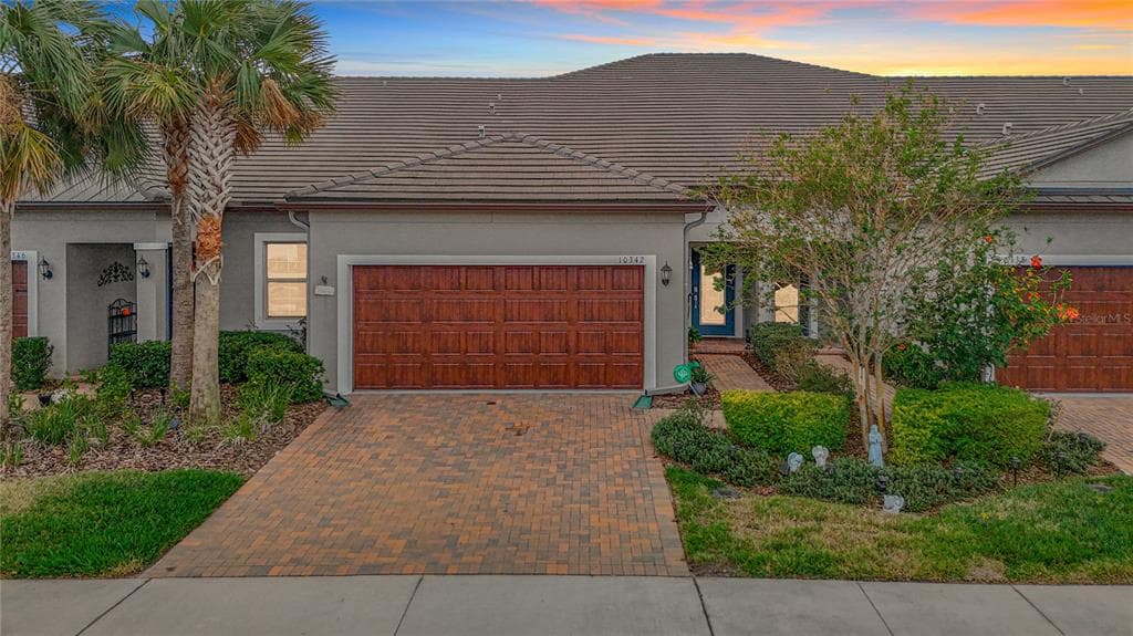 10342 ECHO DOCK LOOP SAN ANTONIO, FL 33576