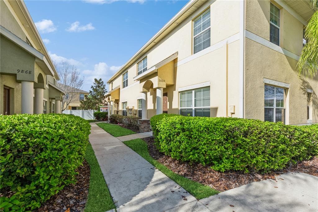 9860 TRUMPET VINE LOOP TRINITY, FL 34655