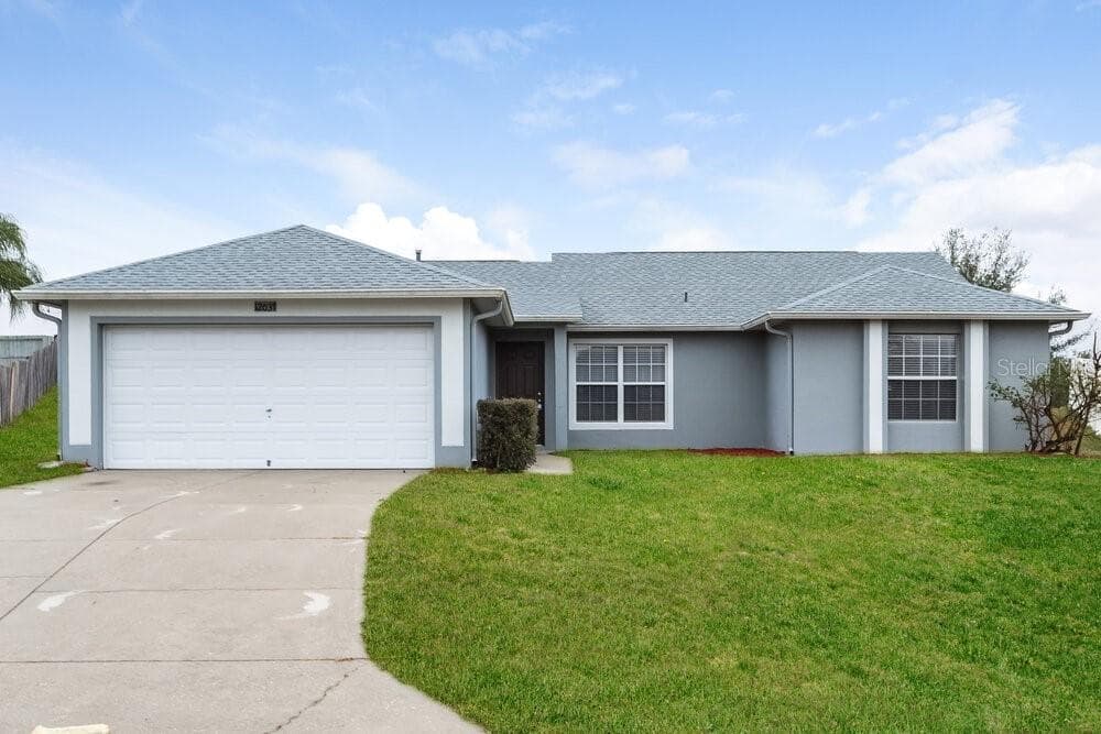 12037 WOODGLEN CIRCLE CLERMONT, FL 34711