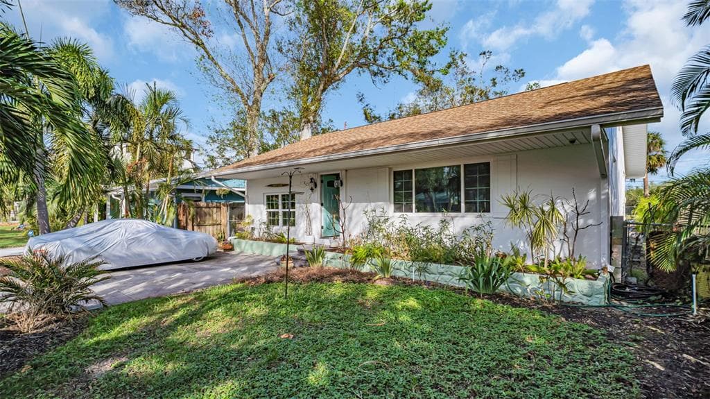 2624 QUINCY STREET S GULFPORT, FL 33711