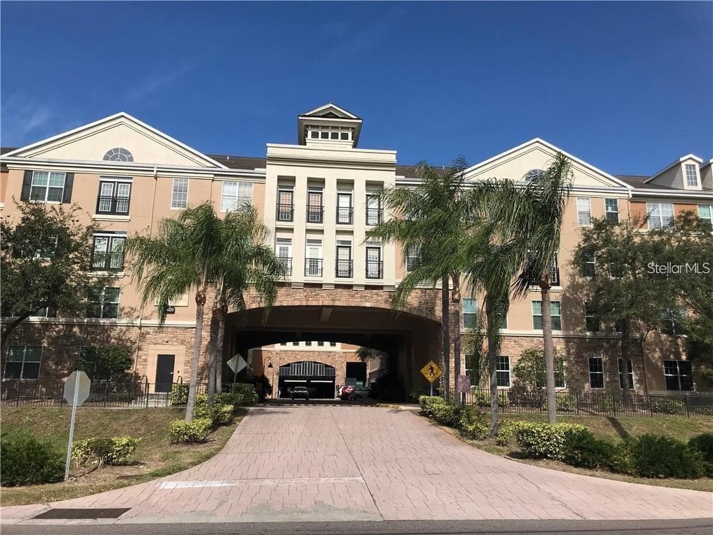 4221 W SPRUCE STREET UNIT 2416 TAMPA, FL 33607