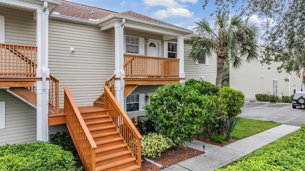 9016 SHALLOWFORD LANE UNIT 202 PORT RICHEY, FL 34668