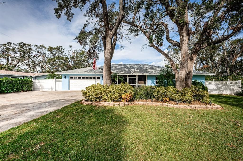 5931 98TH AVENUE N PINELLAS PARK, FL 33782