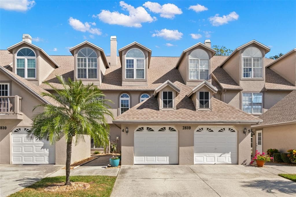 2810 COUNTRYSIDE BOULEVARD UNIT 4 CLEARWATER, FL 33761
