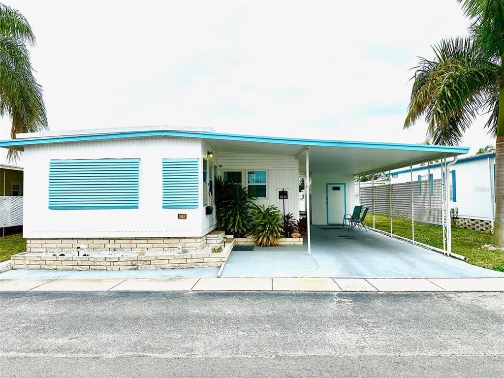 82192 E STREET N UNIT 192 PINELLAS PARK, FL 33781