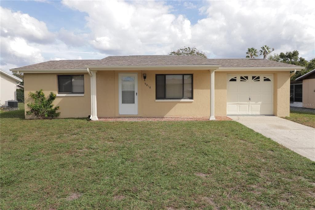 9816 WAYSIDE LANE